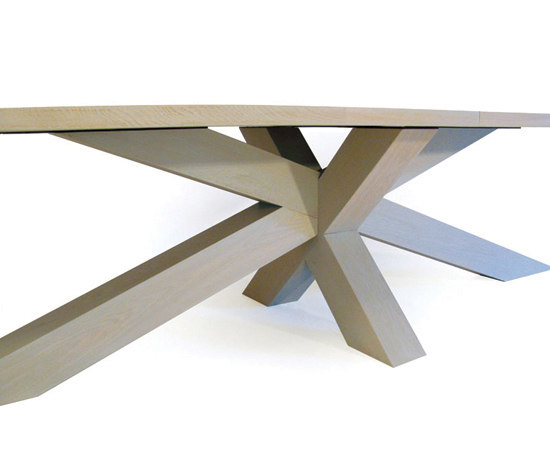Crosstable 4-Beam XL | Dining tables | ZinX
