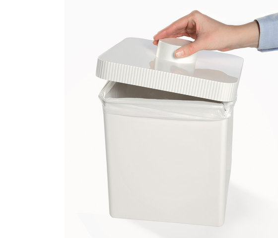 KALI waste bin | Bath waste bins | Authentics