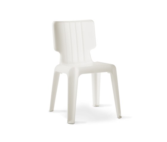 WAIT plastic chair | Chaises | Authentics