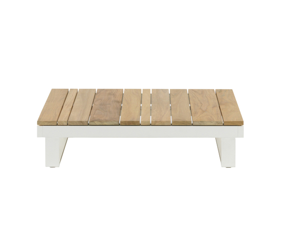Pure Collection | Wooden Table 90 | Mesas de centro | Viteo