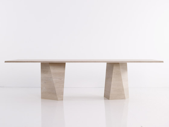 Varan | table | Dining tables | more