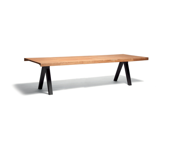 Vieques Dining table | Dining tables | KETTAL