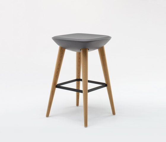 Pebble Barstool | Bar stools | De Vorm