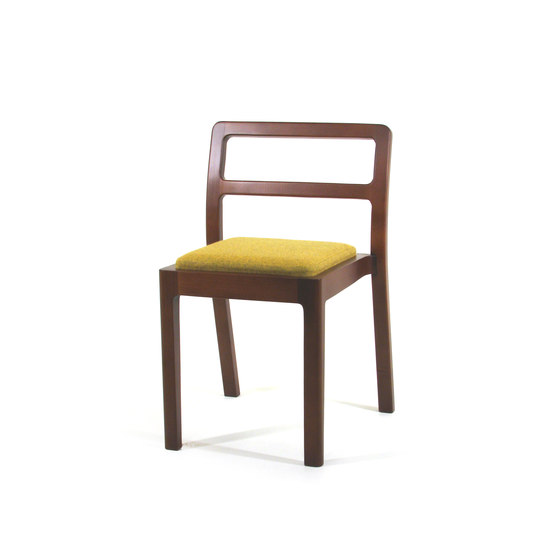 Long Eaton Stacking Chair | Sillas | Assemblyroom