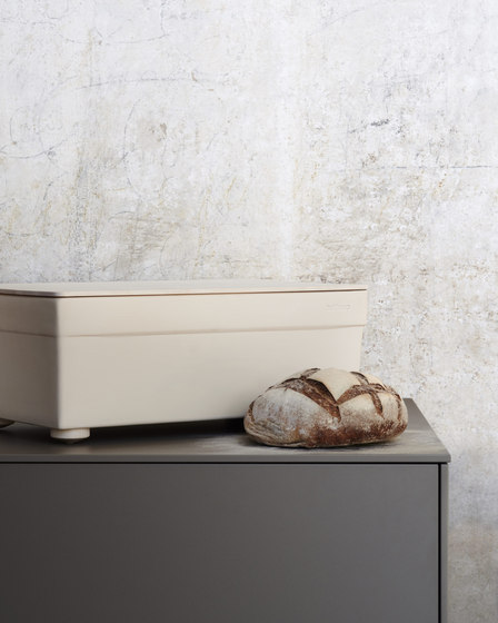 Bread container | Kitchen accessories | bulthaup