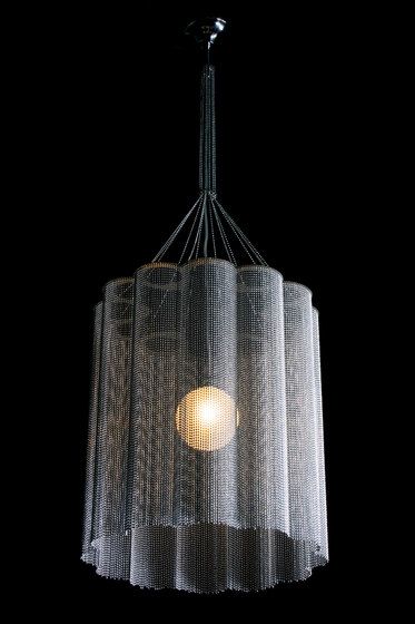 Scalloped Cropped 400 Pendant Lamp | Suspended lights | Willowlamp