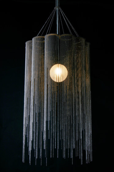 Scalloped Willow 400 Pendant Lamp | Suspended lights | Willowlamp