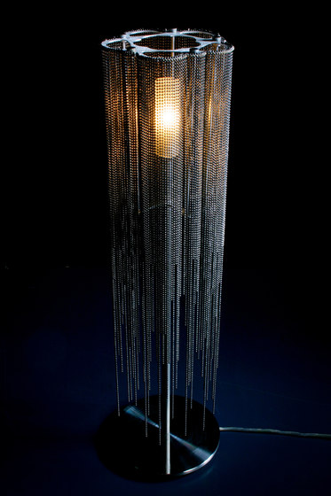 Scalloped Willow 150 Table Lamp | Lámparas de sobremesa | Willowlamp