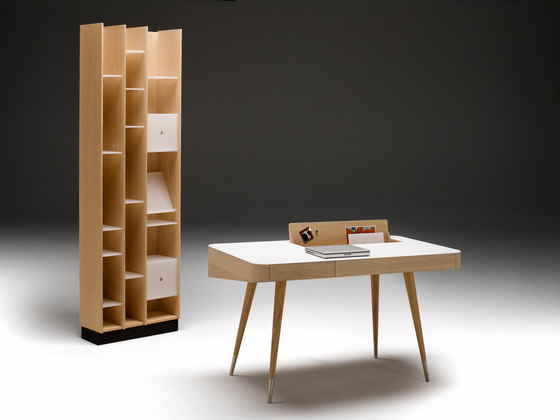 AK 1330 Desk | Desks | Naver Collection