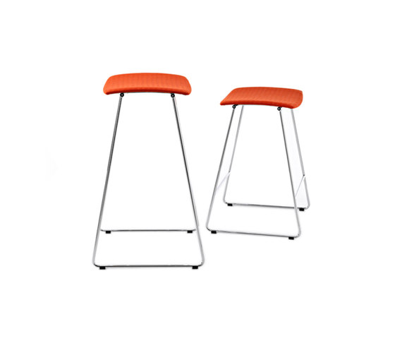 Sharp bar chair | Tabourets de bar | Randers+Radius