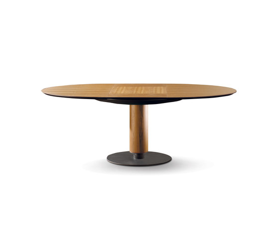 Calbulco Table | Mesas comedor | Leolux