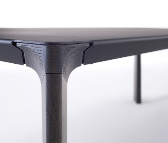 Steel | Tables de repas | Arco