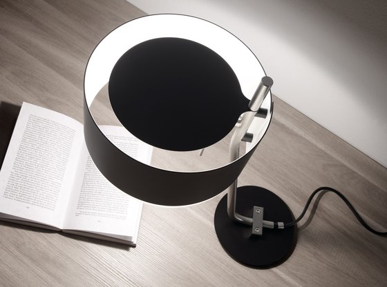 Club-T table lamp | Table lights | BOVER