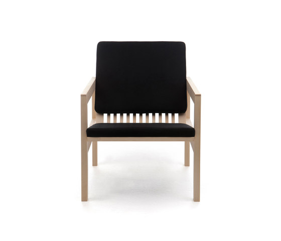 Arkitecture YKA2 Lounge chair | Poltrone | Nikari