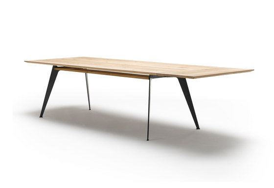 GM 3100 Clipper Table | Dining tables | Naver Collection