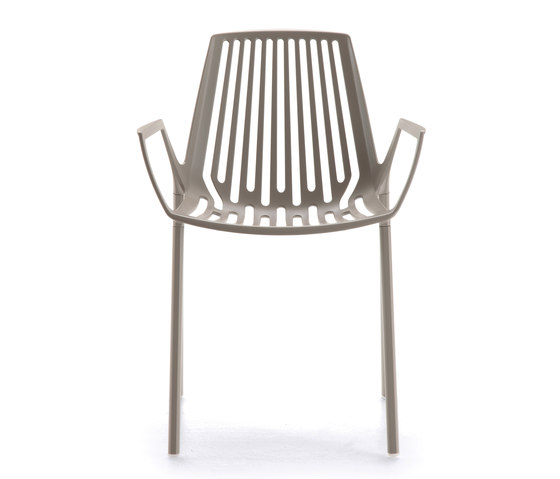 Omnia Selection - Rion sedia con braccioli | Sedie | Fast