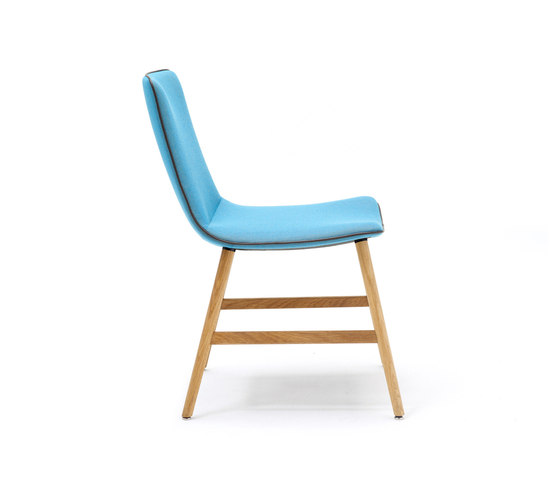 Amelie | mit Holzzarge umlaufend | Stühle | FREIFRAU MANUFAKTUR