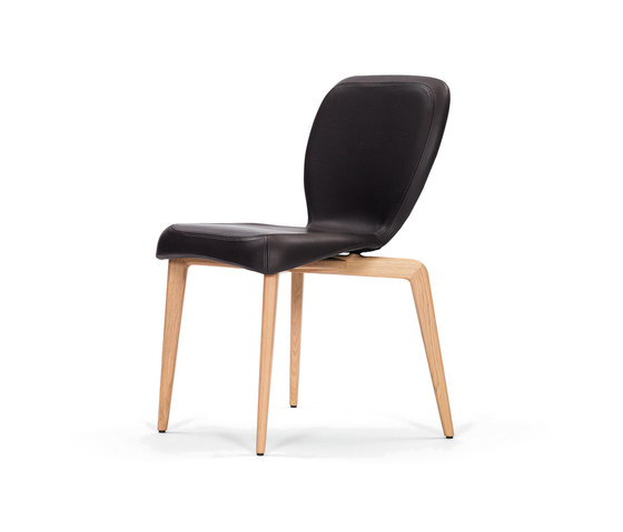 Munich Chair | Stühle | ClassiCon