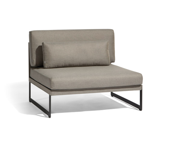 Squat Large middle seat | Armchairs | Manutti