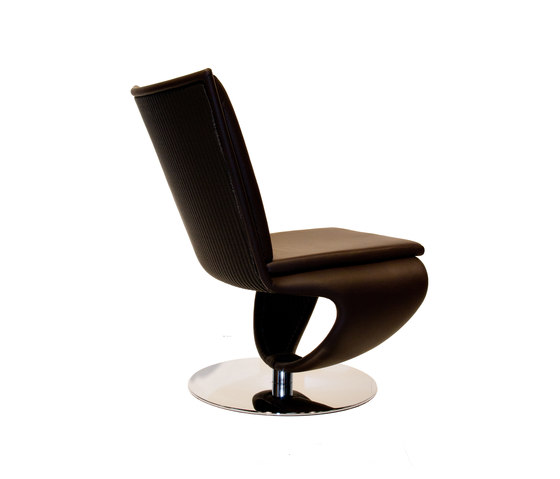 Pivo 01 Lounge chair | Poltrone | Accente