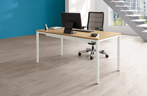 Sinac | Contract tables | PALMBERG