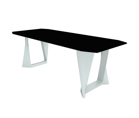 Iso Table | Dining tables | Qui est Paul?
