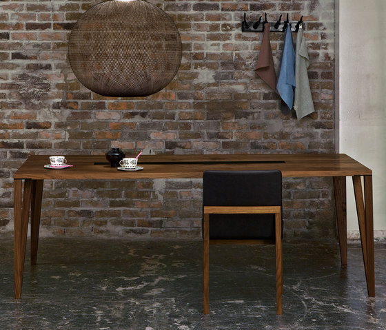 Split table | Dining tables | CondeHouse