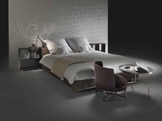 Groundpiece Slim Bed | Beds | Flexform