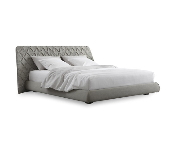 Minerva bed | Beds | Poliform