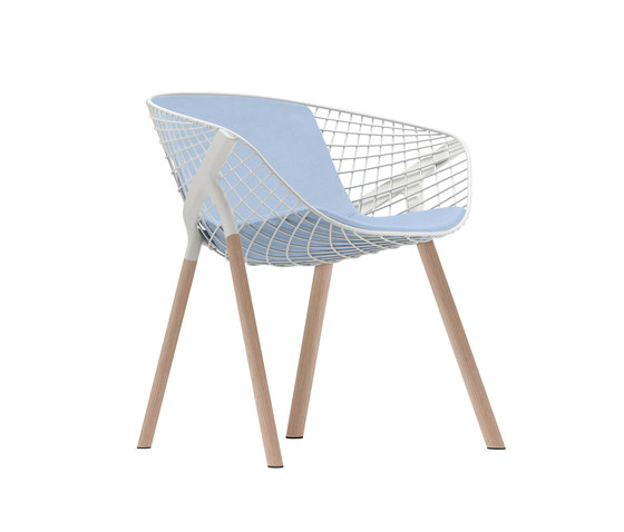 kobi wood + pad medium / 041 | Chairs | Alias