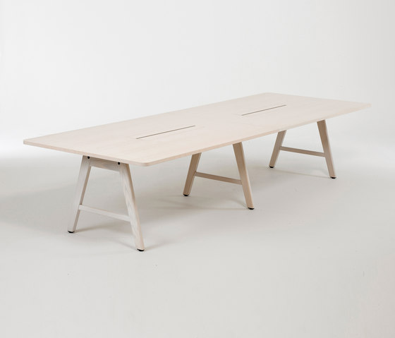 A-series conference table | Contract tables | SA Möbler