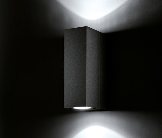 quantum #1 HA black | Lámparas exteriores de pared | IP44.DE