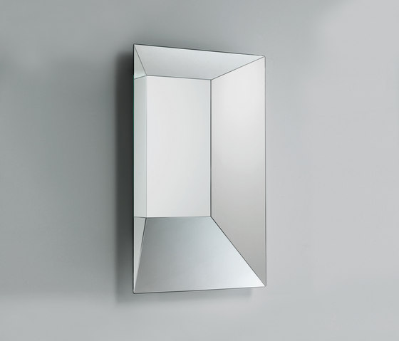 Leon Battista | Miroirs | Glas Italia