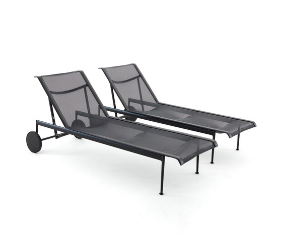 1966 Adjustable Chaise Lounge | Sun loungers | Knoll International