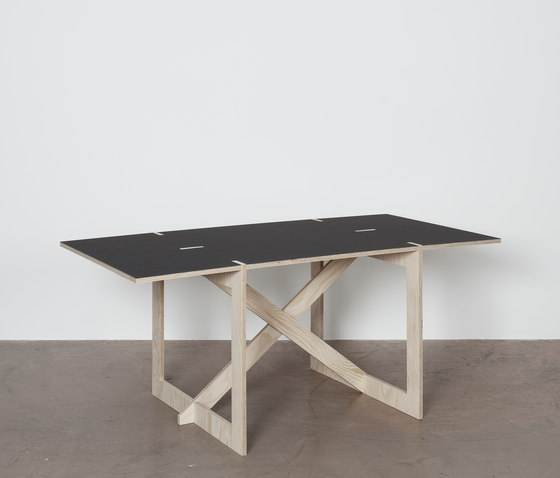T-723-X3 Work desk | Dining tables | Colin