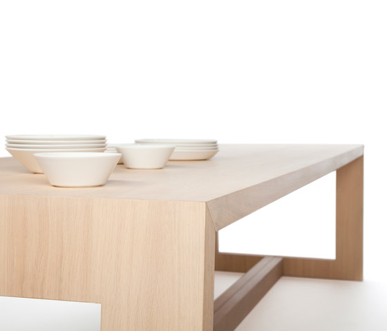 Maas Table | Dining tables | Odesi