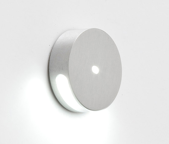 Blink round brushed aluminium | Wall lights | Wever & Ducré