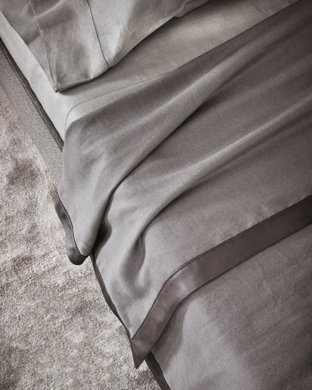 Senda Bedspread | Decken | Minotti