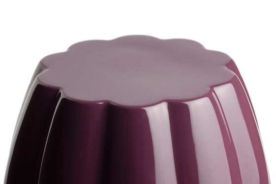 Oppiacei Senecio Cineraria violet | Tabourets | Skitsch by Hub Design