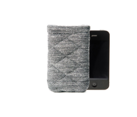 Quilted iPhone Sleeve | Taschen | OBJEKTEN