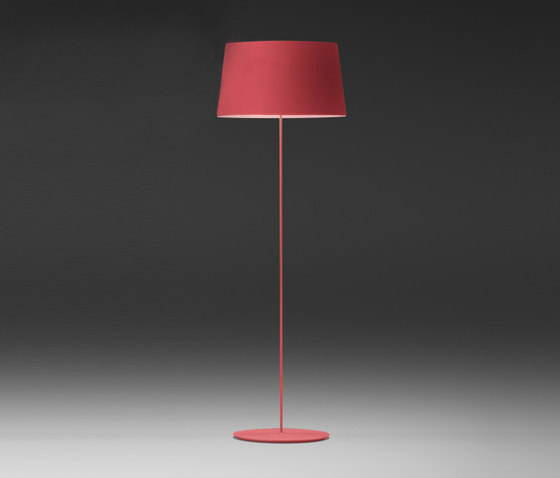 Warm 4906 Floor lamp by Vibia | Free-standing lights