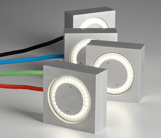MLON12 "Square" table lamp | Table lights | Tecnolumen