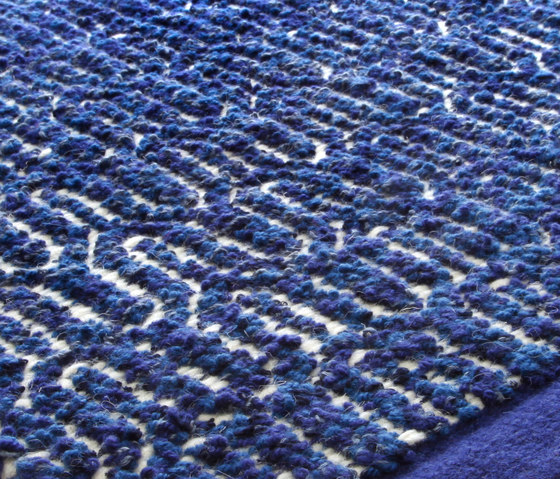 Zigzag indigo blue | Rugs | Miinu