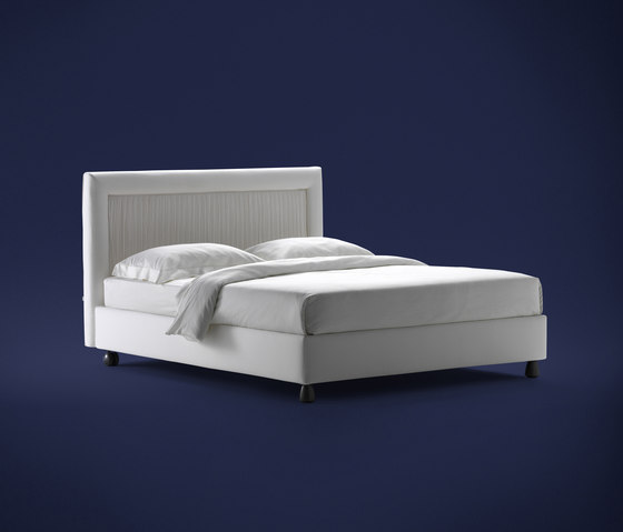 Pochette Plissé Bed | Beds | Flou