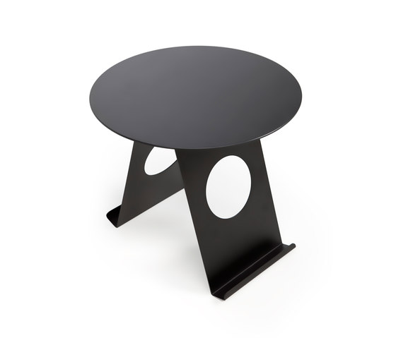 Pi Side table | Side tables | Odesi