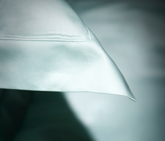 Satin uni | Bed covers / sheets | Fischbacher 1819