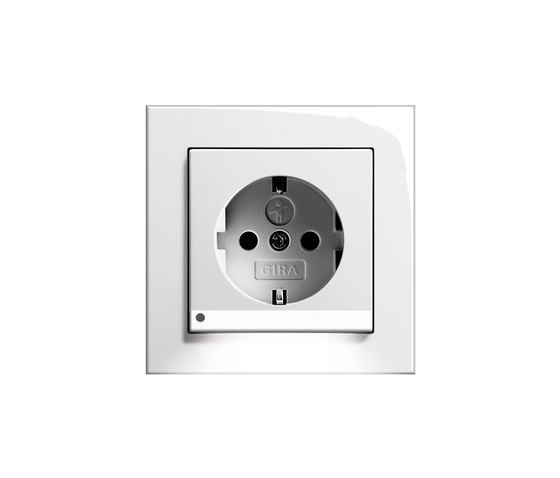 E2 | LED socket outlet | Schuko sockets | Gira