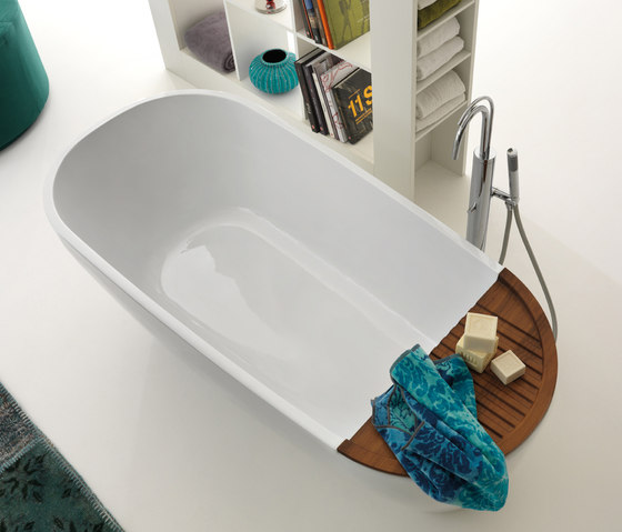 Aquatech bath tub | Baignoires | Kerasan