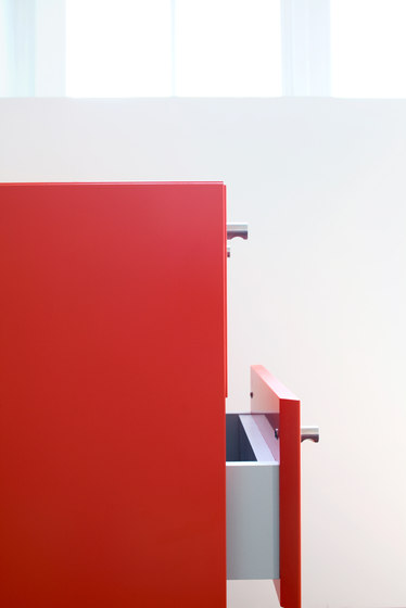 Quaro | Display cabinets | Flötotto