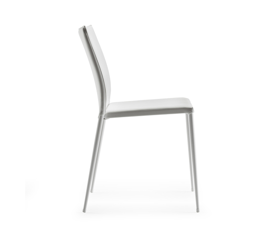 Moka Chair | Chairs | ONDARRETA